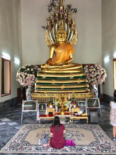 Siedzący Budda Wat Pho Bangkok